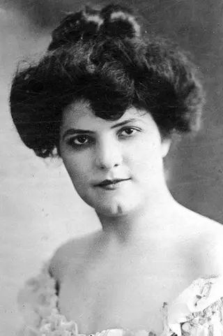 Peliculas de Lillian Kemble-Cooper