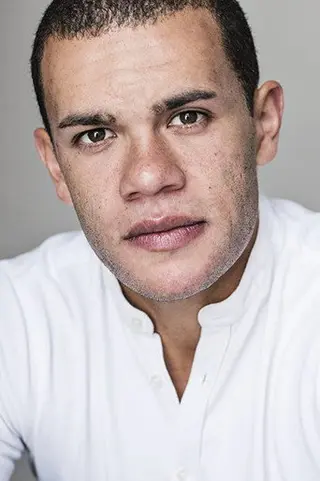 Peliculas de Julian Moore-Cook