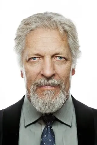 Peliculas de Clancy Brown