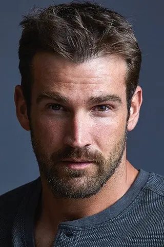 Peliculas de Clayton Adams