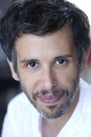 Peliculas de Ali Esmili