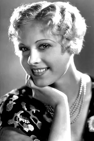 Peliculas de Esther Ralston