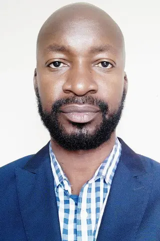 Peliculas de Eugene Khumbanyiwa