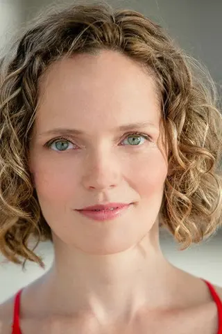 Peliculas de Leah Curney