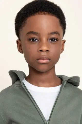 Peliculas de Aaron Kingsley Adetola