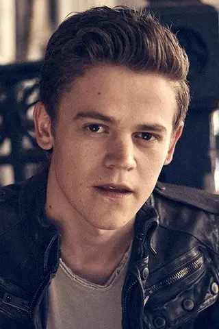 Peliculas de Sam Clemmett