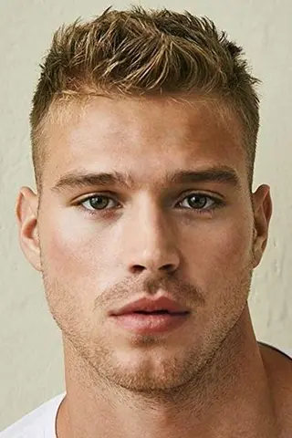 Peliculas de Matthew Noszka