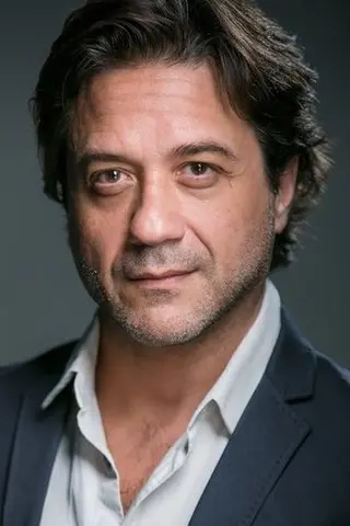 Peliculas de Enrique Arce