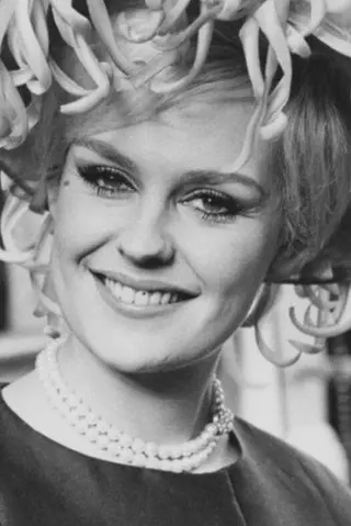 Peliculas de Lesley Langley