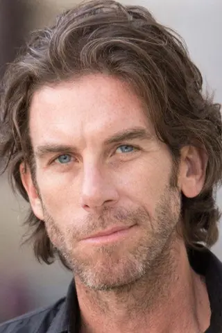 Peliculas de Clint James