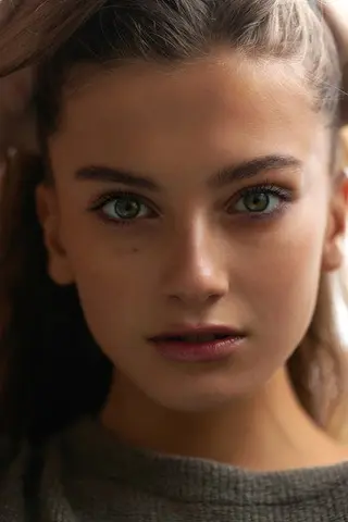 Peliculas de Zoë Pastelle Holthuizen