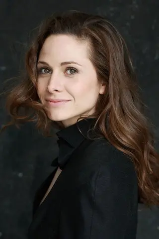 Peliculas de Ellenie Salvo González