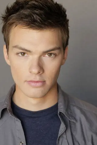 Peliculas de Nathan Halliday