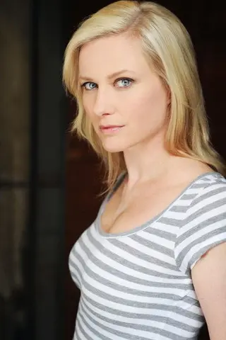 Peliculas de Emily Holmes