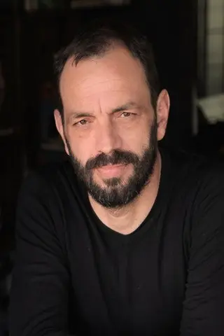 Peliculas de Edon Rizvanolli