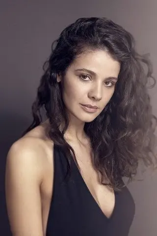 Peliculas de Kahina Carina
