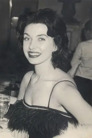 Peliculas de Carmen Phillips