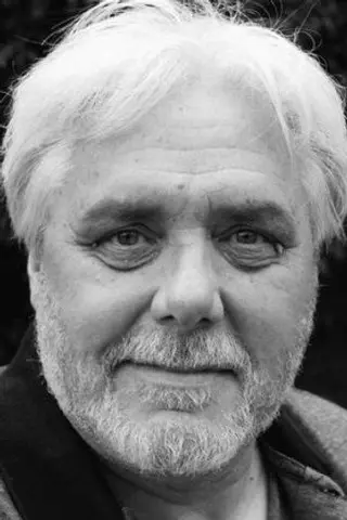 Peliculas de Paul Broughton