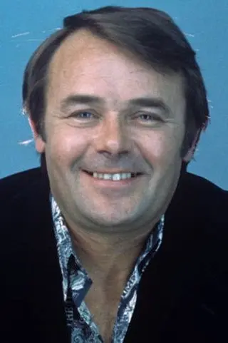 Jack Smethurst - Altura • Físico