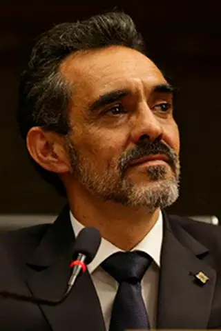 Peliculas de Alfredo Espinoza