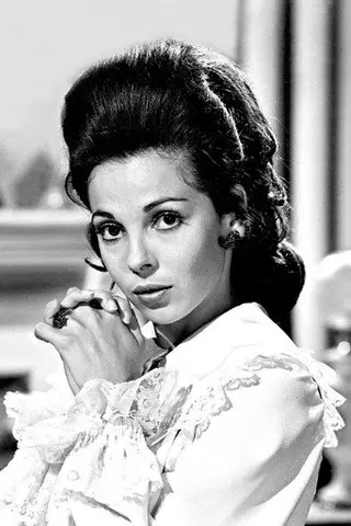 Peliculas de Betty Livanou