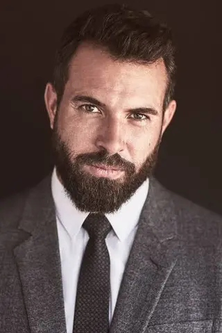 Peliculas de Tom Cullen