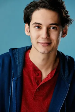Peliculas de Aaron Vargas