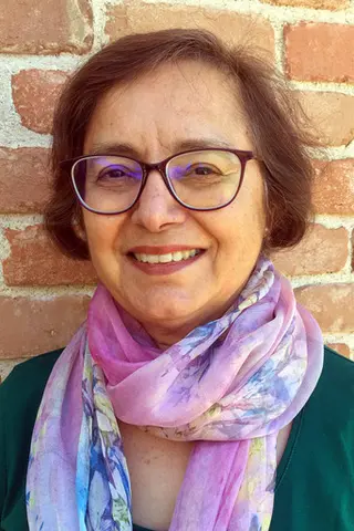 Renu Malhotra - Córka • Potomstwo