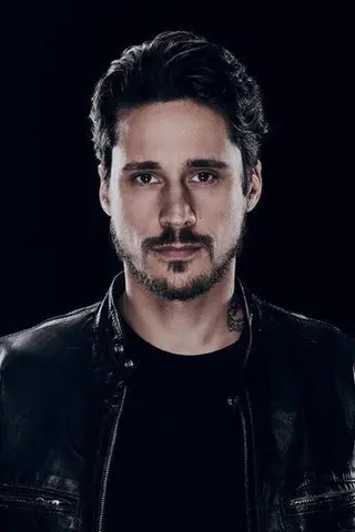 Peliculas de Peter Gadiot