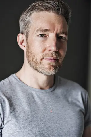 Peliculas de Geoffrey Newland