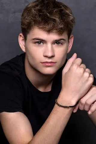 Peliculas de Preston Oliver