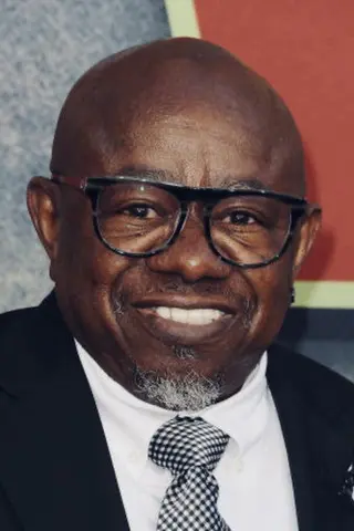 Peliculas de Carlton Lee Russell