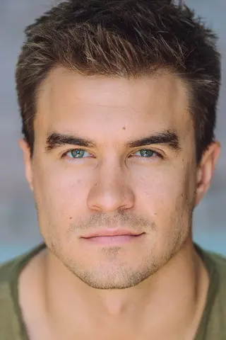Peliculas de Rob Mayes