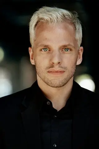 Peliculas de Peter Miklusz