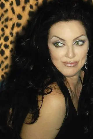 Peliculas de Linda Holdahl