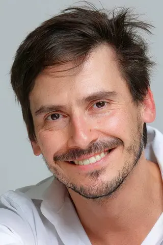 Peliculas de Álvaro Espinoza