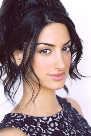 Peliculas de Ayden Mayeri