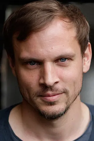 Peliculas de Daniel Hawksford