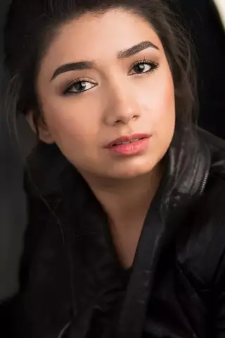 Peliculas de Natalie Amenula