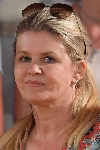 Corinna Schumacher - Altura • Físico