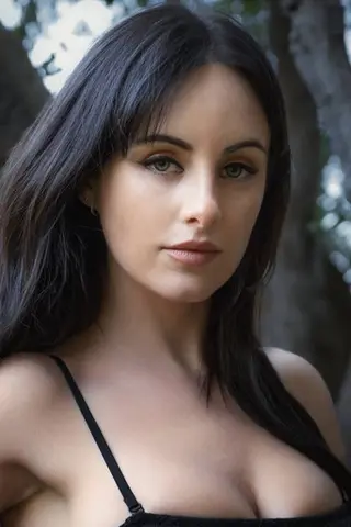 Peliculas de Chelsea Brea