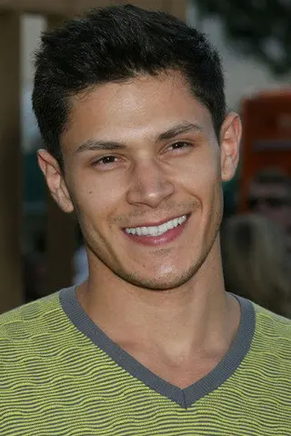 Peliculas de Alex Meraz