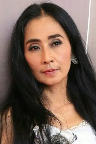 Peliculas de Ayu Laksmi