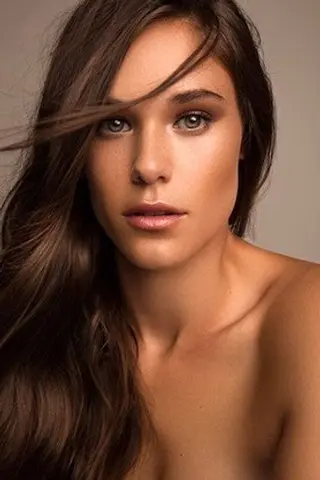 Chloe Carabasi - Córka • Potomstwo