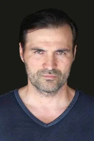 Peliculas de Aleksandr Dyachenko