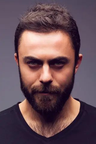 Peliculas de Eren Hacısalihoğlu