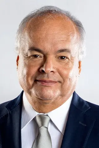 Peliculas de Álvaro Salas