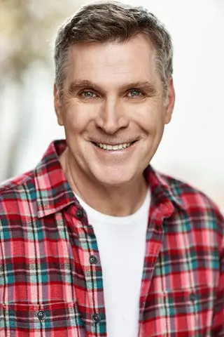 Peliculas de Paul Dawber