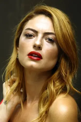 Peliculas de Hazal Şenel