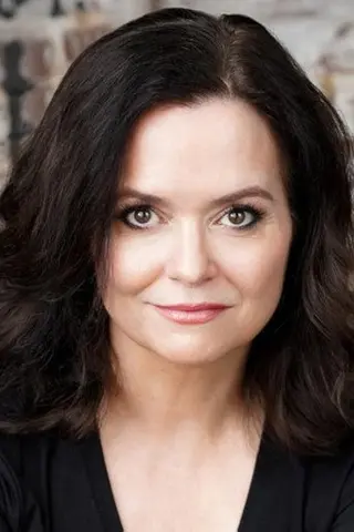 Peliculas de Samantha Worthen